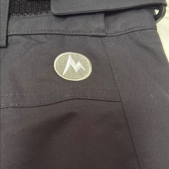 Marmot Black insulated Motion Ski Pants Outdoor Essential excellent condition - Picture 8 of 12